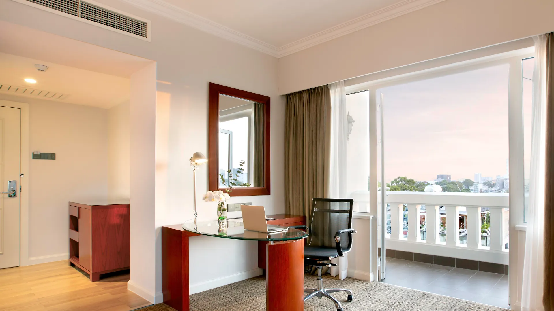 Equatorial Ho Chi Minh City Hotel