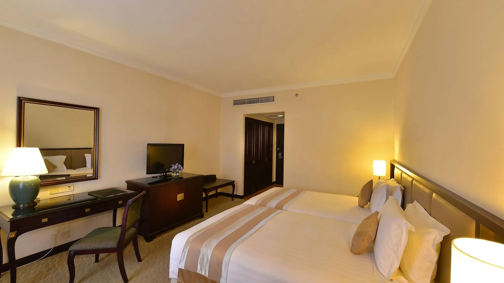 Equatorial Ho Chi Minh City 5*,  Vietnam