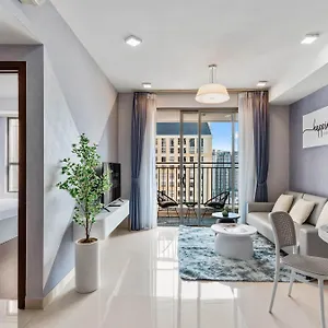 S Lux Apartment